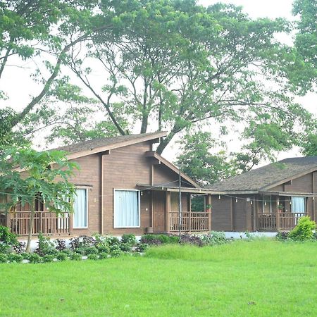 Jironi Resort Tezpur Ngoại thất bức ảnh