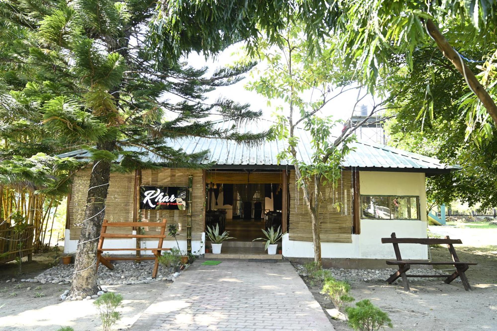Jironi Resort Tezpur Ngoại thất bức ảnh