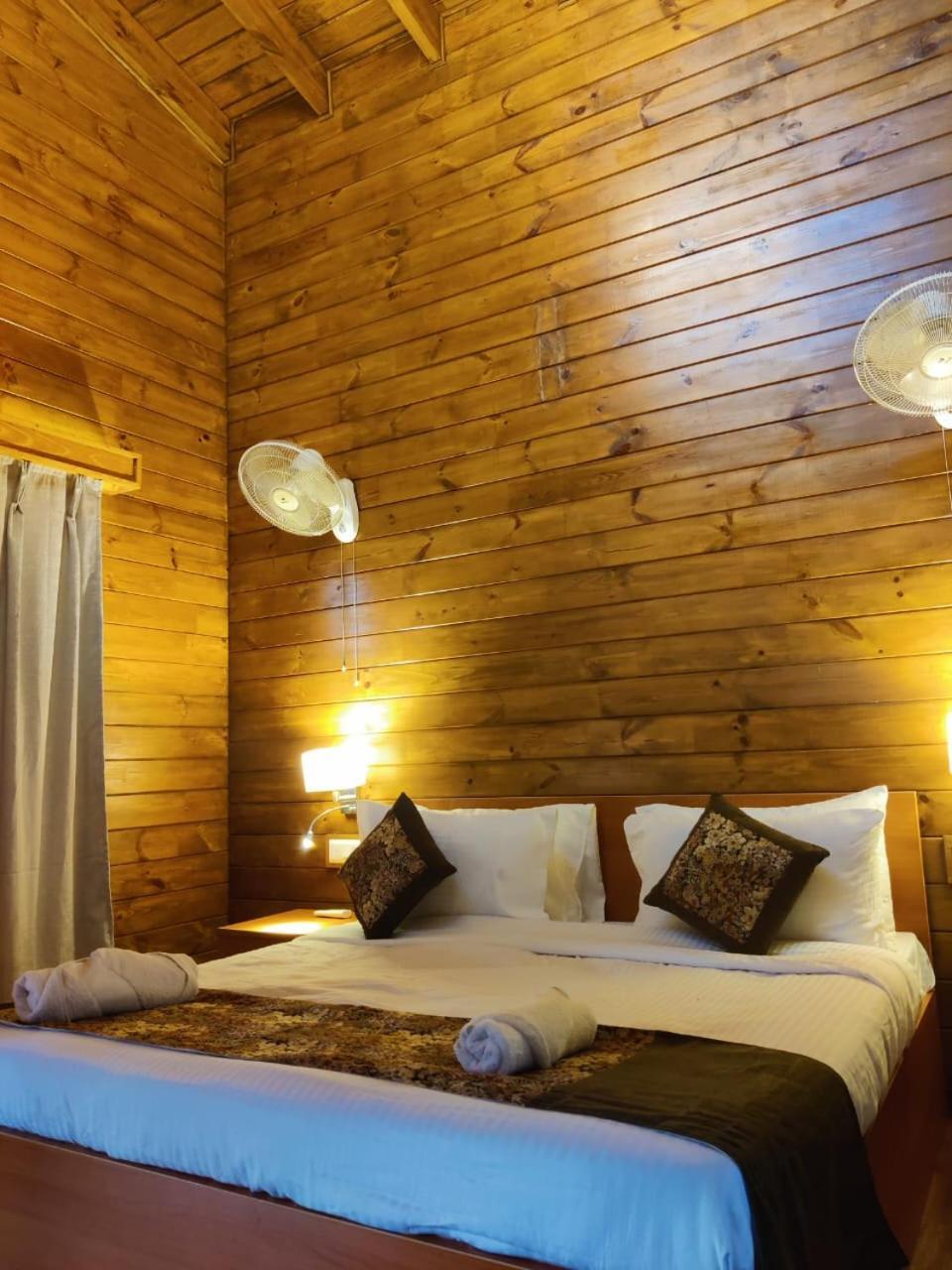 Jironi Resort Tezpur Ngoại thất bức ảnh