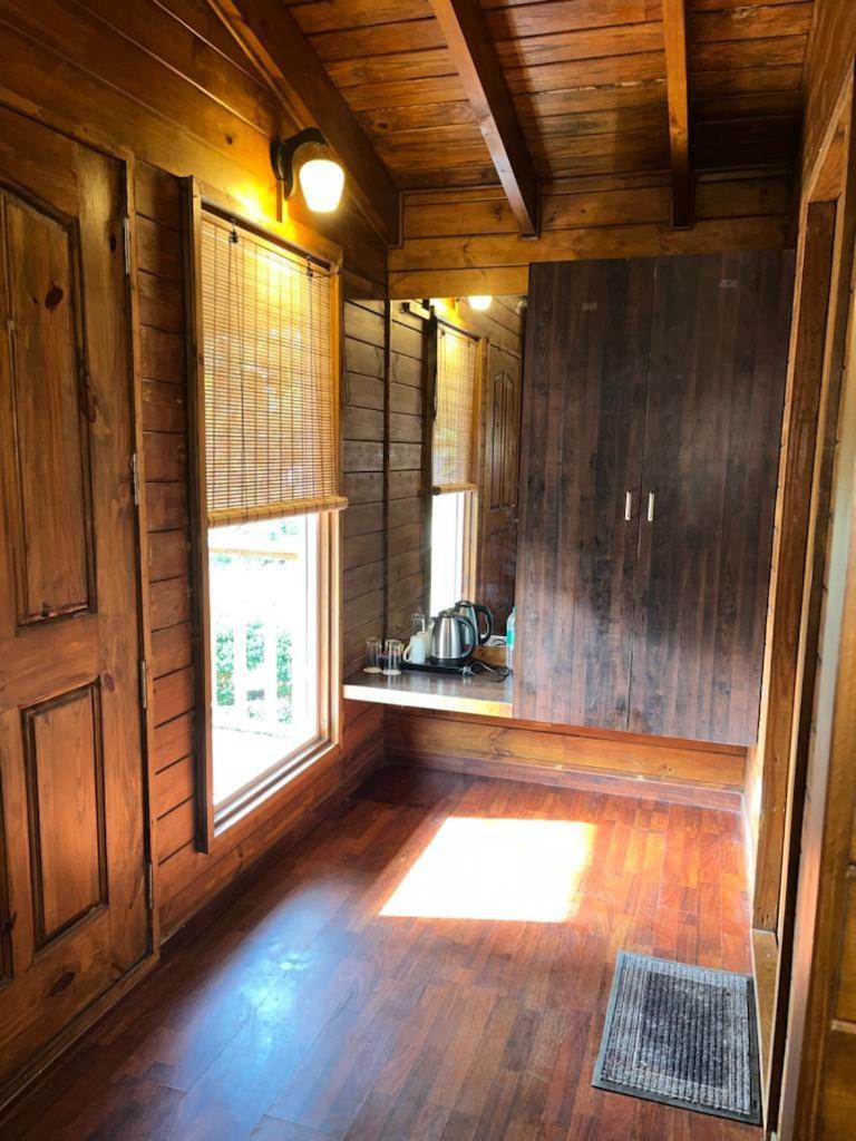 Jironi Resort Tezpur Ngoại thất bức ảnh