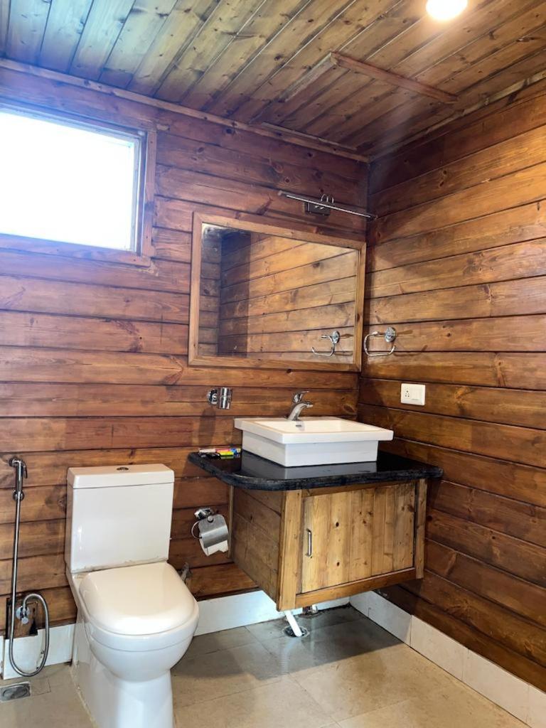 Jironi Resort Tezpur Ngoại thất bức ảnh